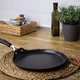 Berlinger Haus Black Professional Line palacsintas�t� tit�n bevonattal, h��ll� szilikon ny�llel, 28 