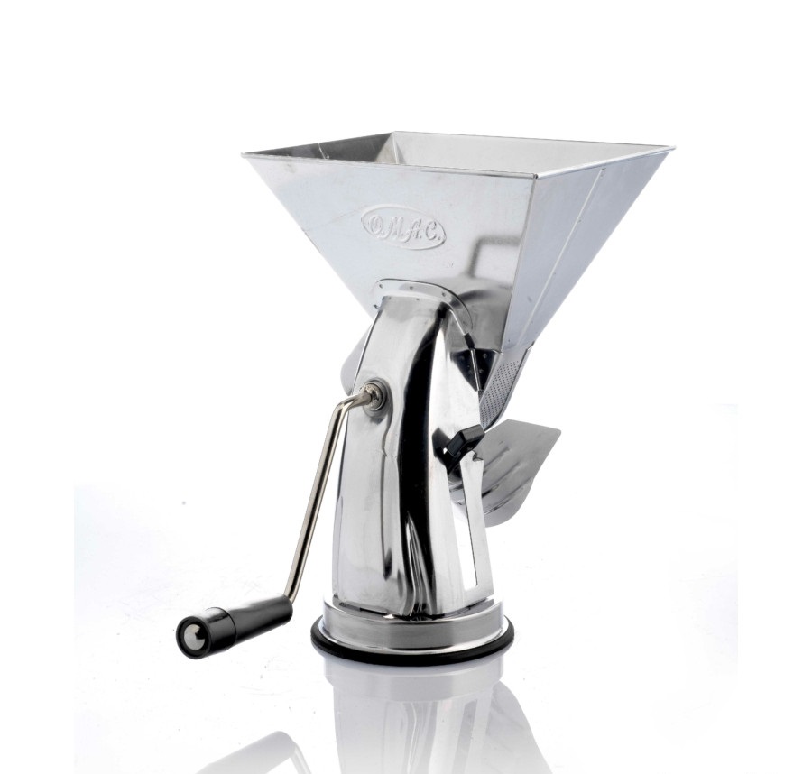 Paradicsom dar�l� super gulliver