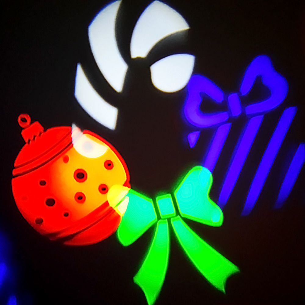 �nnep d�szben k�lt�ri projektor